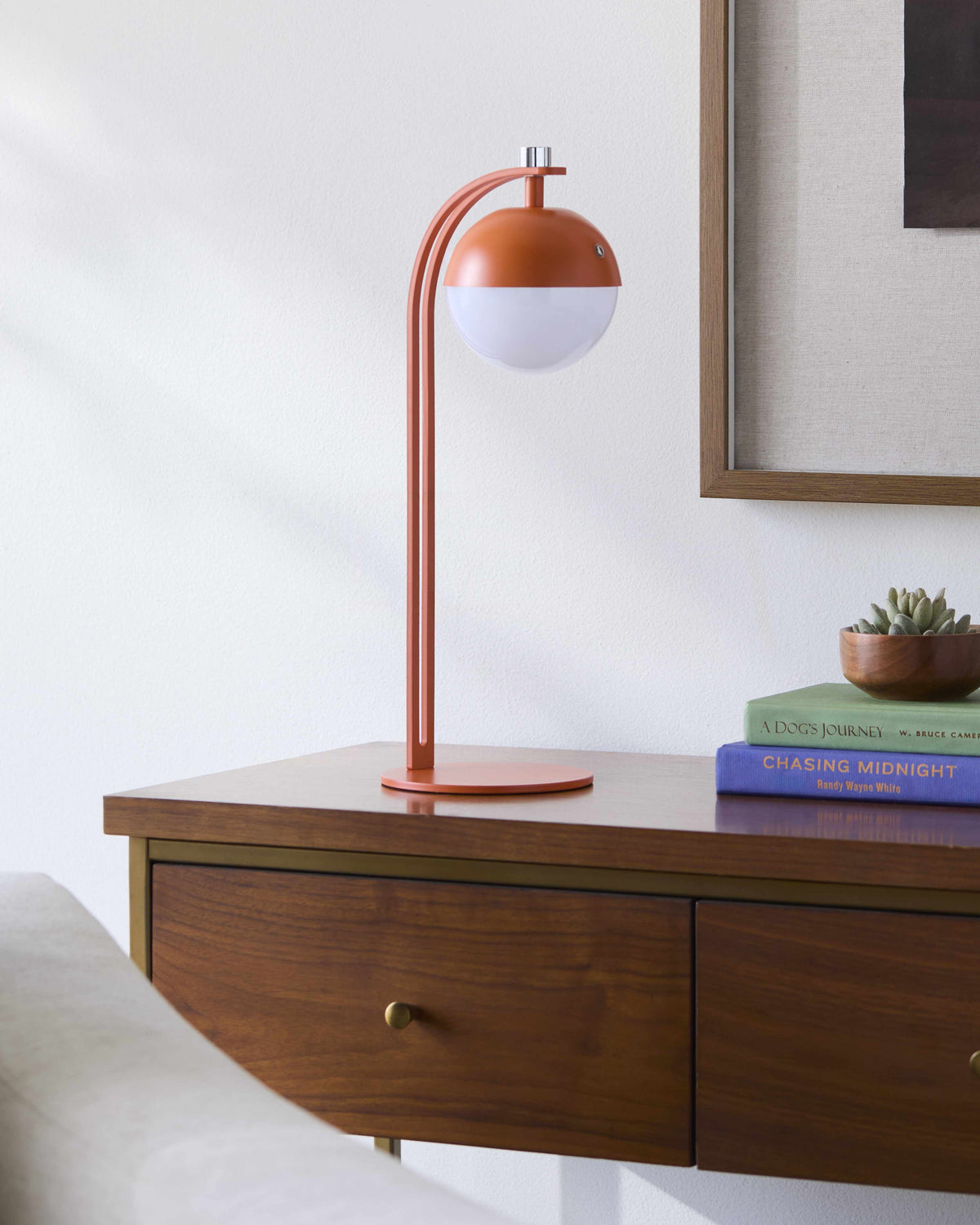 Logovardi Orange Table Lamp